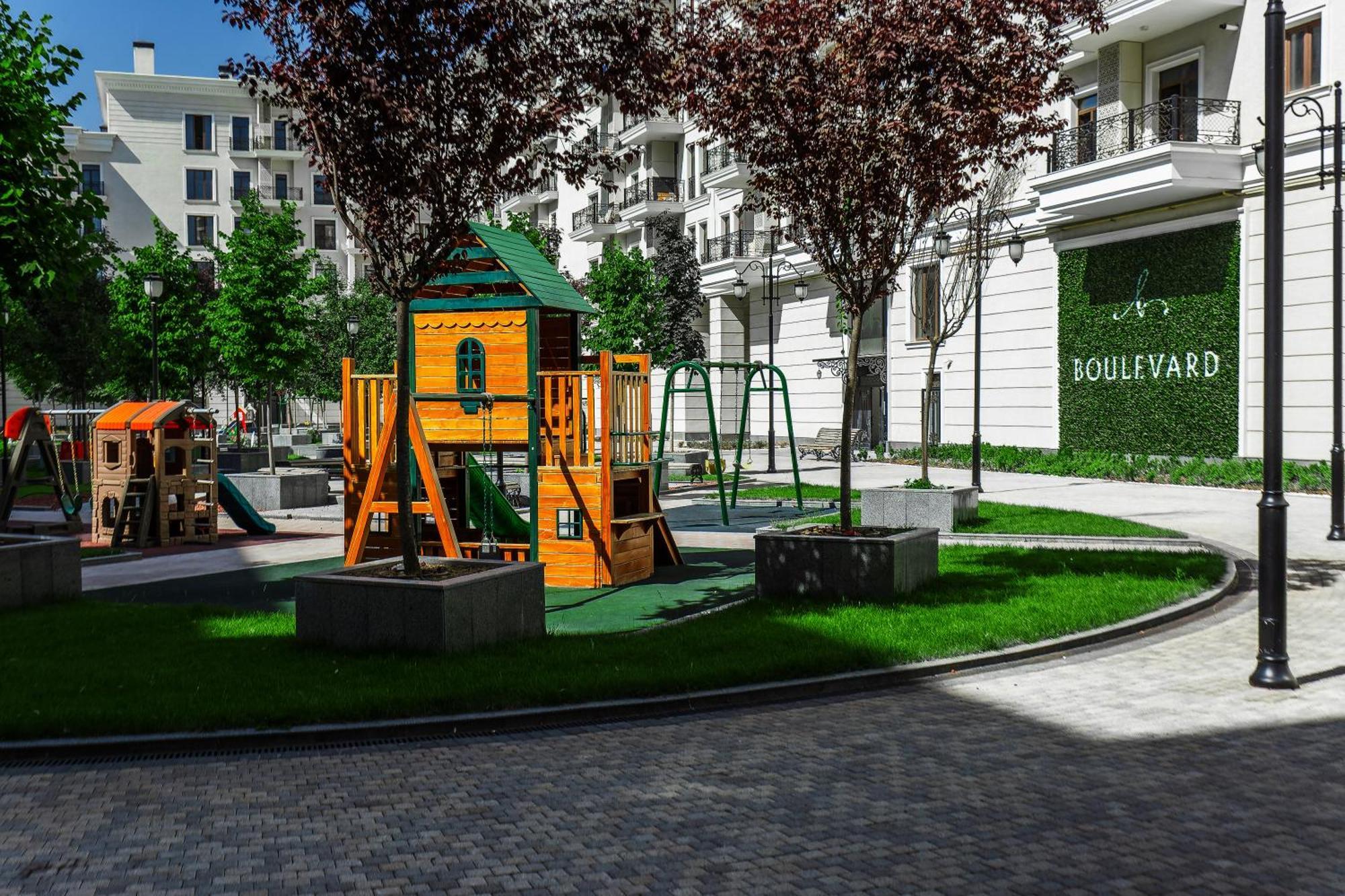 Boulevard 114 Tashkent Ngoại thất bức ảnh